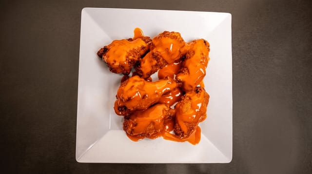 Buffalo Wings (6 pc).
